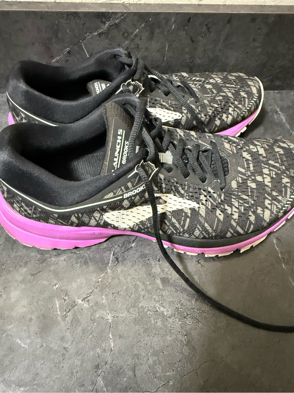 Brooks Women's Launch 5 Running Shoes - Black with Purple